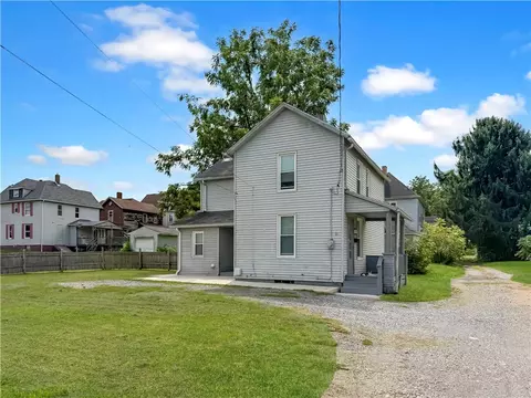 11 W Rear Terrace Ave, New Castle, PA 16102