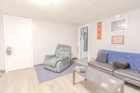 Living - 5801 Lincoln Ave, Export, PA 15632 photo 3 of 4