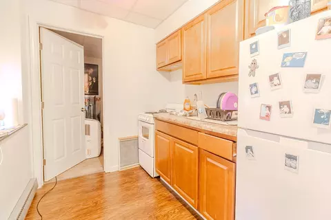 Kitchen - 5801 Lincoln Ave, Export, PA 15632 photo 8 of 12