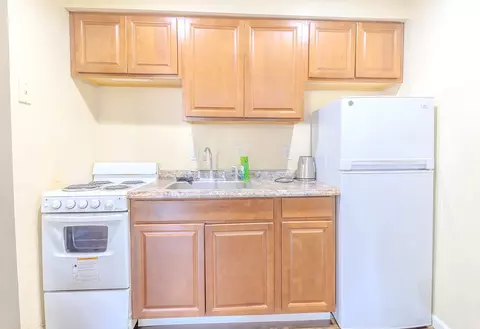 Kitchen - 5801 Lincoln Ave, Export, PA 15632 photo 1 of 12