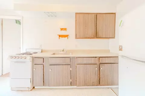 Kitchen - 5801 Lincoln Ave, Export, PA 15632 photo 9 of 12