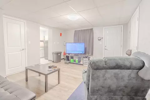 Living - 5801 Lincoln Ave, Export, PA 15632 photo 2 of 4