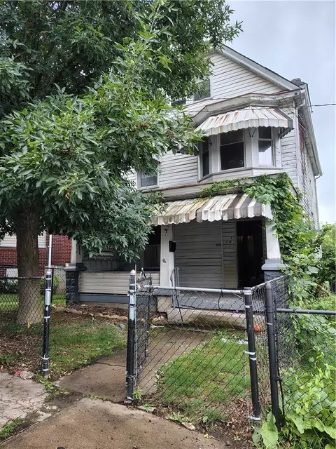 1519 Victoria Ave, New Kensington, PA 15068
