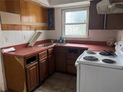 Kitchen - 105 18th St, Vandergrift, PA 15690 photo 2 of 2