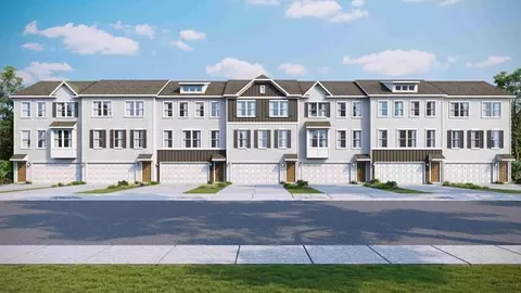 163 Laurel Hills Dr, Sarver, PA 16055