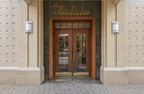 220 N Bellefield Ave #1002, Pittsburgh, PA 15213