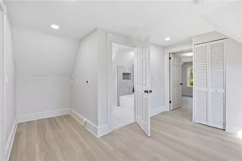 Entry Way - 509 End Ave, Pittsburgh, PA 15221 photo 1 of 1