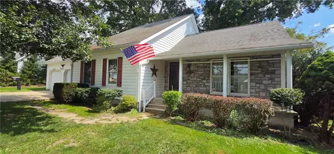 525 Davis Ave, Somerset, PA 15501