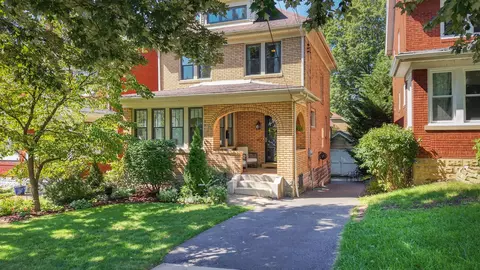 Exterior - 456 Mapleton Ave, Pittsburgh, PA 15228 photo 2 of 13
