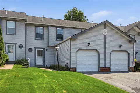 857 Sunset Cir, Cranberry Township, PA 16066