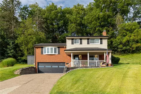 4913 Seneca, West Mifflin, PA 15122
