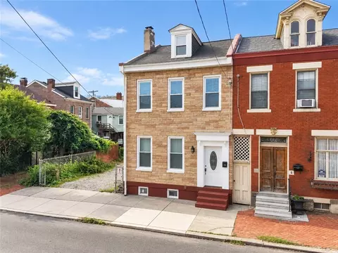 1820 Sarah St, Pittsburgh, PA 15203