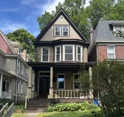 120 Lincoln Ave, Pittsburgh, PA 15218