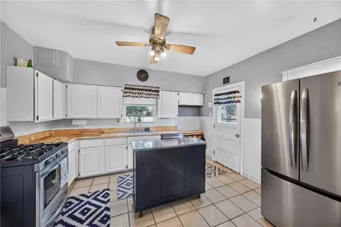 Kitchen - 1616 Rutherford Ave, Pittsburgh, PA 15216 photo 1 of 3