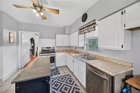 Kitchen - 1616 Rutherford Ave, Pittsburgh, PA 15216 photo 3 of 3