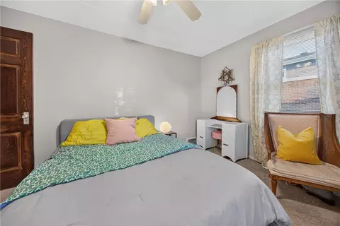 Bedroom - 1616 Rutherford Ave, Pittsburgh, PA 15216 photo 4 of 6