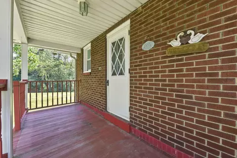 Exterior - 2525 Harrison City Rd, Export, PA 15632 photo 4 of 6