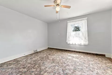 Bedroom - 2525 Harrison City Rd, Export, PA 15632 photo 2 of 7