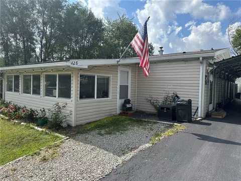 428 Evans, Donegal, PA 15628
