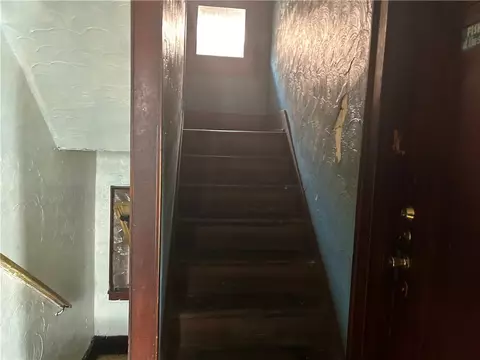 Entry Way - 101 8th St, Braddock, PA 15104 photo 2 of 2