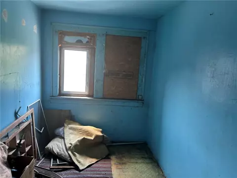 Bedroom - 101 8th St, Braddock, PA 15104 photo 3 of 3