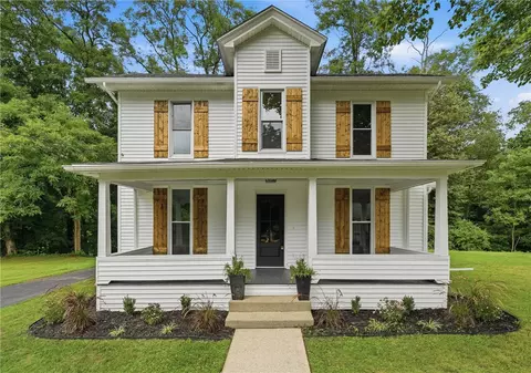 665 Hamburg Rd, Fredonia, PA 16124