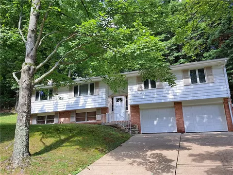 119 Woodsdale Rd, Mcknight, PA 15237