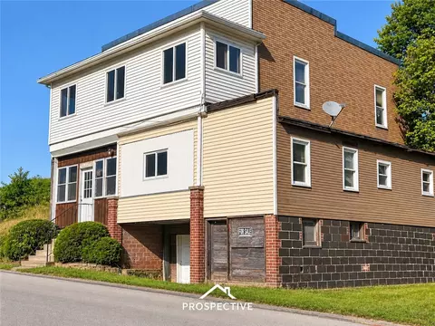 110 Main St, Smock, PA 15480