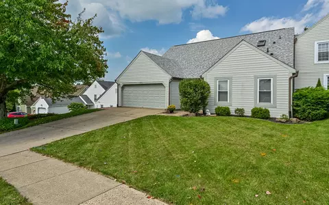 2576 B Grouse, Wexford, PA 15090