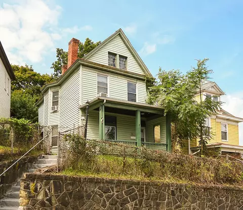 405 N Birmingham Ave, Pittsburgh, PA 15202