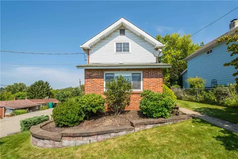 2898 Cedar St, Bethel Park, PA 15102