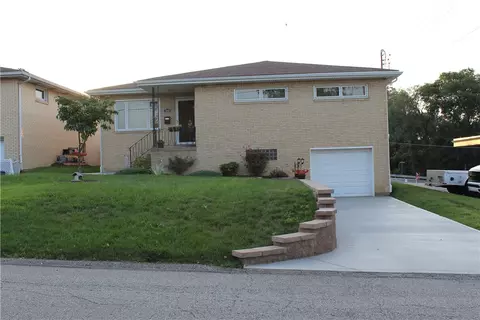 2120 Vermont Ave, West Mifflin, PA 15122