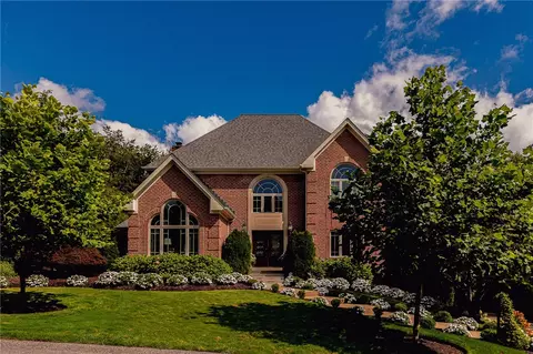 2130 English Turn Dr, Presto, PA 15142