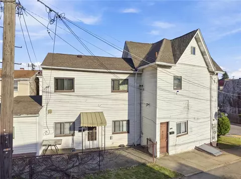 134 136 Amanda Ave, Pittsburgh, PA 15210
