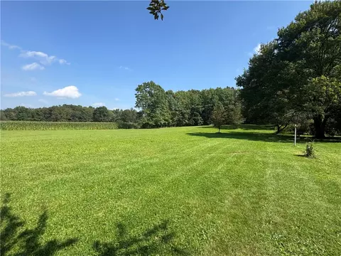 Exterior - 4124 Hemlock Rd, Cherry Tree, PA 15724 photo 2 of 6