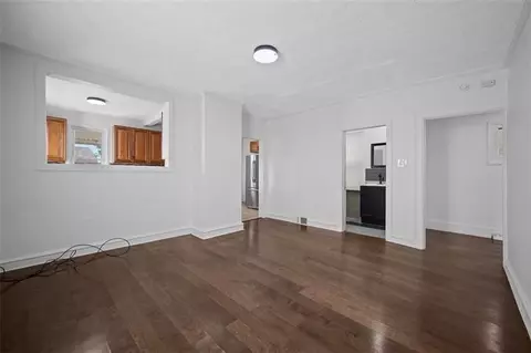 Living - 7503 Ormond St, Pittsburgh, PA 15218 photo 5 of 7