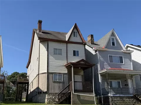 1029 Chartiers Ave, Pittsburgh, PA 15220
