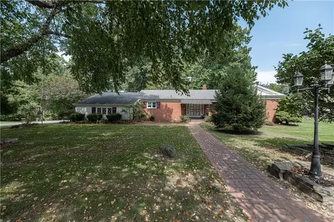 101 E Fairfield Ave, New Castle, PA 16105