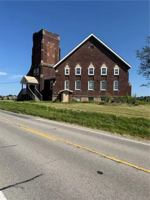 2158 Mercer Rd, Fredonia, PA 16124