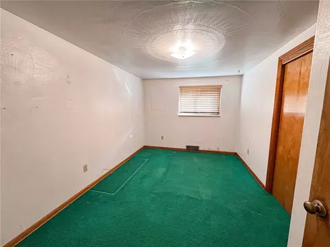 Bedroom - 892 Locust Dr, North Huntingdon, PA 15642 photo 5 of 6