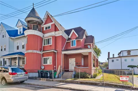 216 Clifton Ave, Pittsburgh, PA 15215