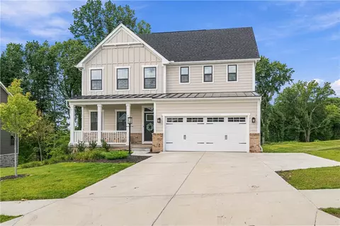 6032 Hadley Farms Ln, Baden, PA 15005
