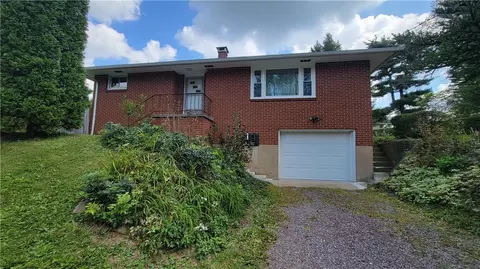 1390 N Center Ave, Somerset, PA 15501