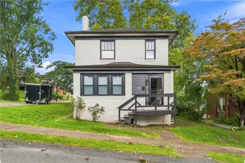 201 Emerson St, Homestead, PA 15120