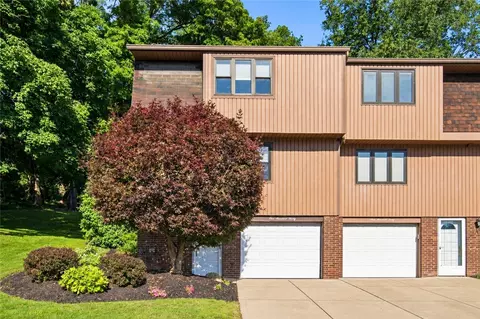 130 Freedom Dr, Bridgeville, PA 15017