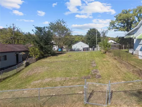0 Pine St, Clarksville, PA 15322