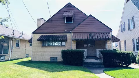 1312 11th Ave, Natrona Heights, PA 15065