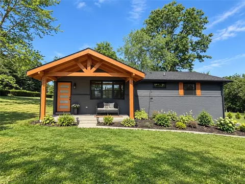 291 Simon Dr, Butler, PA 16002
