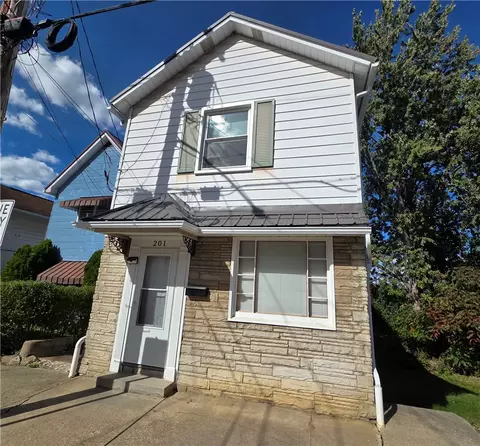 201 Hickory St, Butler, PA 16001