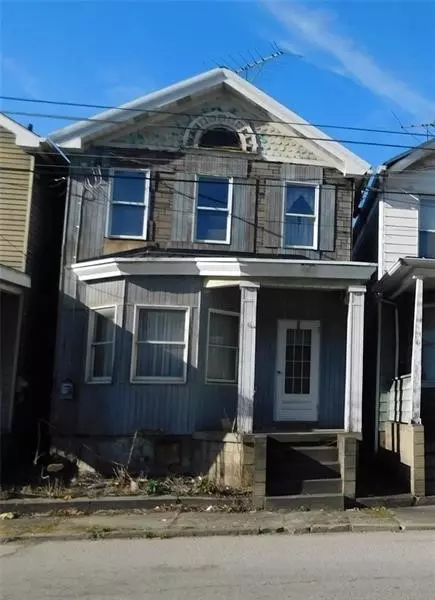 102 2nd St, Fayette City, PA 15438